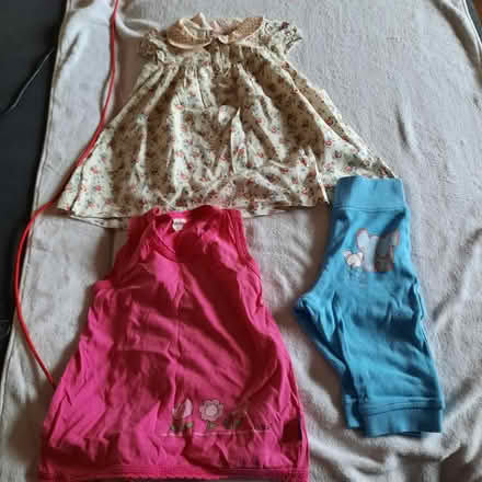 Photo of free Girl's clothes up to 1 year (CR0) #3