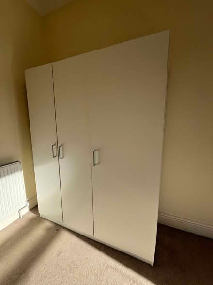 Photo of free Ikea Dombas Wardrobe (Hackney E5) #2