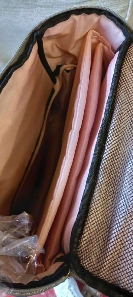 Photo of free Craft bag (Market Deeping) #3