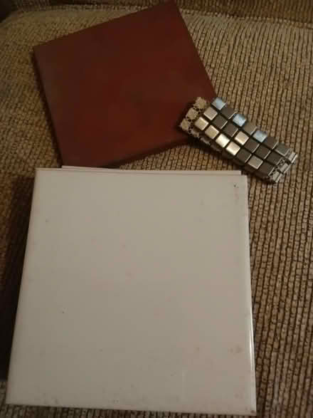 Photo of free Tiles (N17 turnpike lane) #1