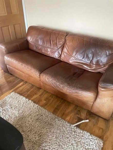 Photo of free Leather Sofa (Great Sankey WA5) #4