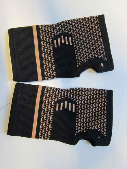 Photo of free Wrist Braces (Hell's Kitchen) #1