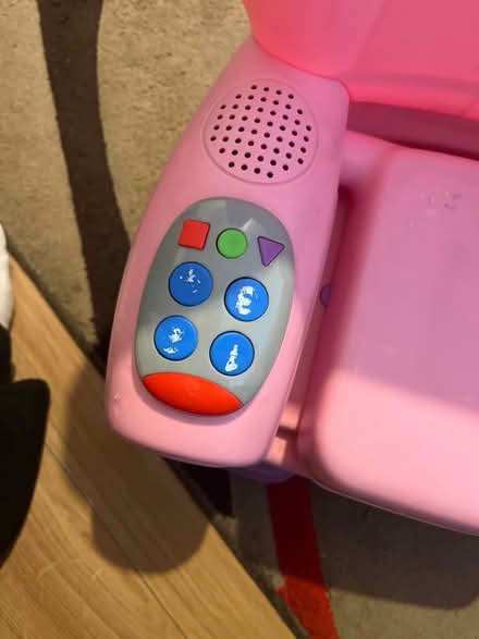 Photo of free Pink kids toy chair (Cheshunt EN8,) #2