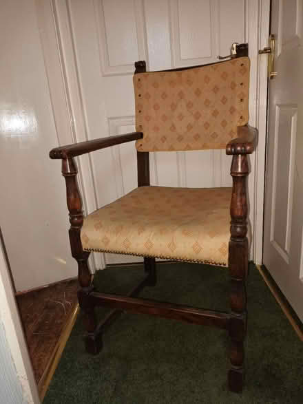 Photo of free Lovely old chair (TN39) #1