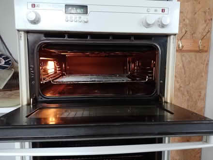 Photo of free Double electric oven (Abingdon OX14) #3