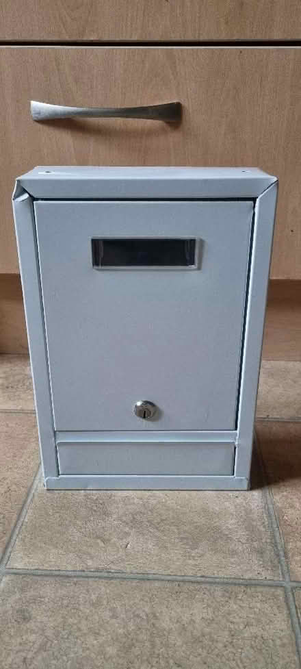 Photo of free External post box (Hailsham BN27) #1