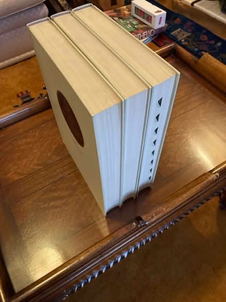 Photo of free Websters dictionary in 3 volumes (West London W3. Acton) #3