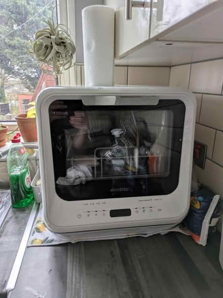 Photo of free Table top dishwasher (BR8) #2