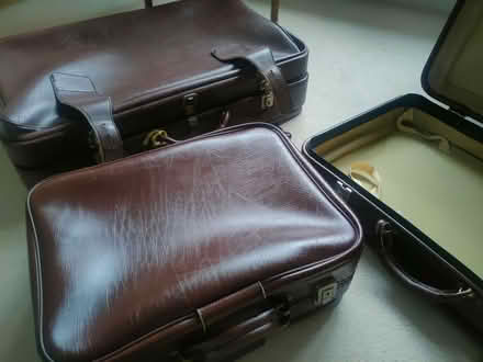 Photo of free Set of 3 Suitcases (old style) (Norbiton KT3) #4