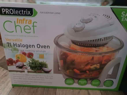 Photo of free Infrachef 7l halogen oven and glass bowl from larger one (AB32) #1