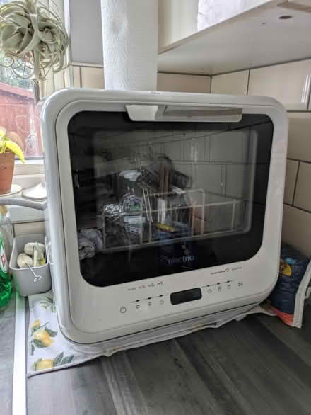 Photo of free Table top dishwasher (BR8) #1
