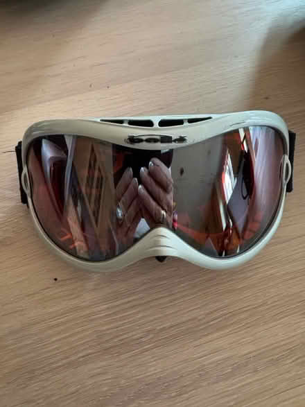Photo of free 4 Ski goggles (McLean 22101) #1