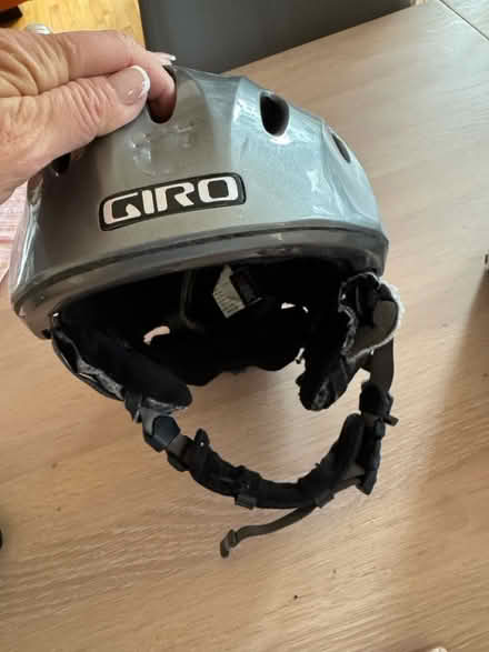 Photo of free Giro Ski helmet (McLean 22101) #1