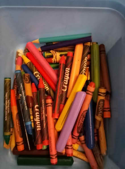 Photo of free Wax crayons (waterlooville) #1