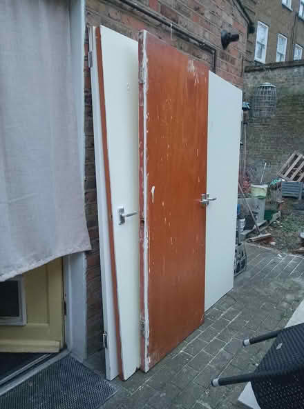 Photo of free x5 Doors (N5 Highbury) #1