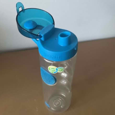 Photo of free Drinking flask (Bransholme HU7) #1