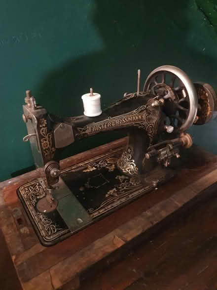 Photo of free 2 sewing machines (CT20) #2
