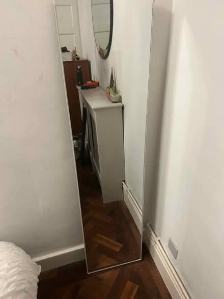 Photo of free Free standing mirror (Kennington) #1