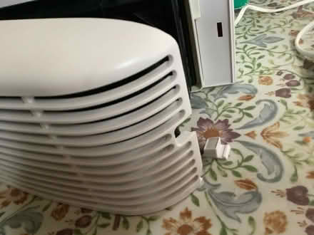 Photo of free Vicks air purifier. (Shobdon HR6) #2