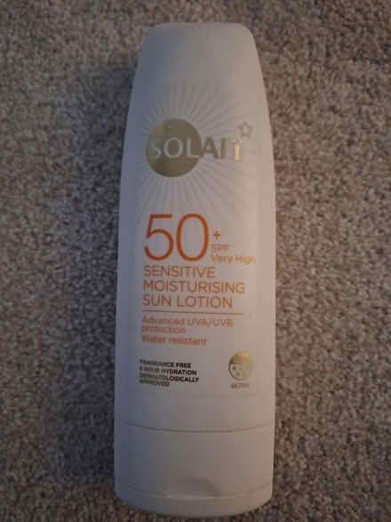 Photo of free sun lotion SPF 50 (Florence Park OX4) #1