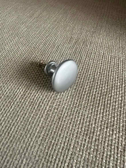 Photo of free Door knobs from chest of drawers (Liberton EH16) #1