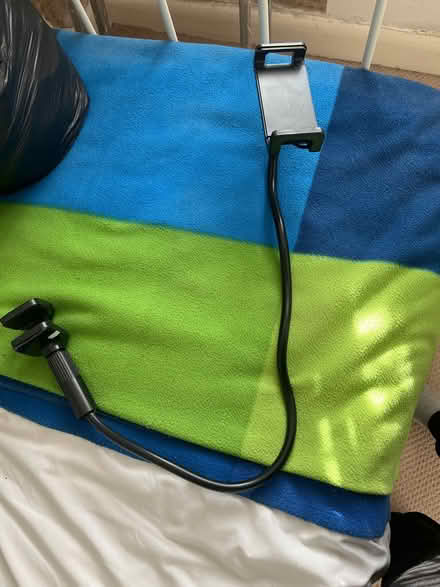 Photo of free iPad holder (Catford) #1