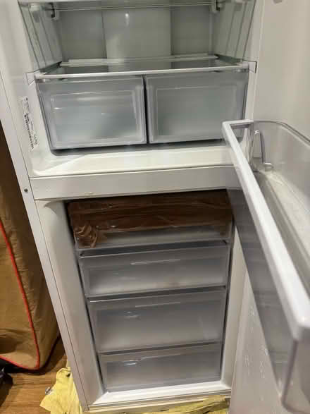 Photo of free Hotpoint fridge (WD18) #3