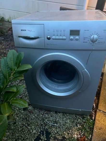 Photo of free Washing machine (camberley GU16) #3