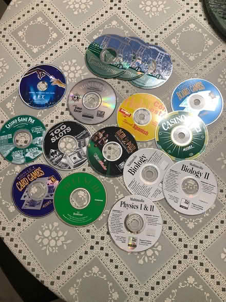 Photo of free Assorted CD Computer Games (Medinah) #2