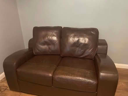 Photo of free 3 seater and 2 seater (Woodley RG6) #3