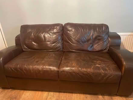 Photo of free 3 seater and 2 seater (Woodley RG6) #4