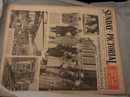 Photo of free Newspaper 23 April 1933 (Wallington PO16) #2