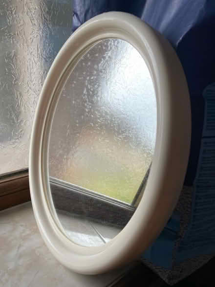 Photo of free Cream plastic mirror (Hala LA1) #1