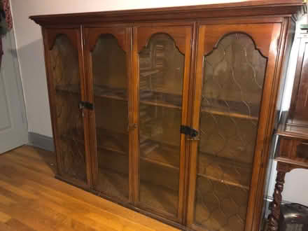 Photo of free Beautiful wood cabinet, glass doors (East Flatbush) #3