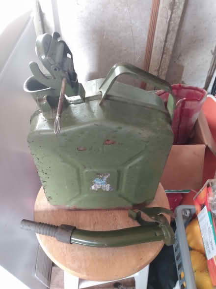 Photo of free Petrol can (Gilmerton) #1