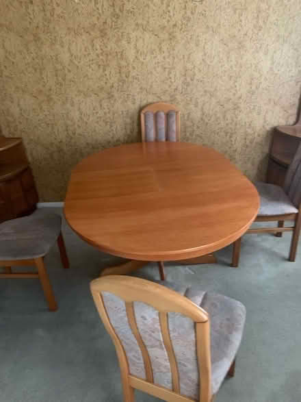 Photo of free Extendable dining table and 4 chairs (Hersham KT12) #1