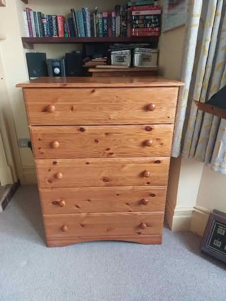 Photo of free Pine Chest of Drawers (South Croydon CR2) #1
