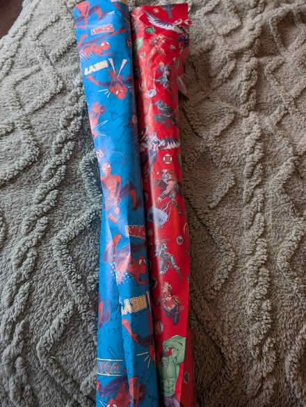 Photo of free Marvel wrapping paper (yapton) #1