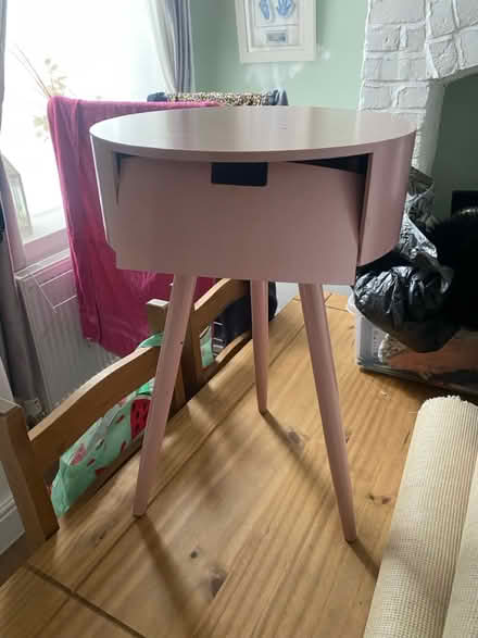 Photo of free Pink decorative side table (SK1) #1