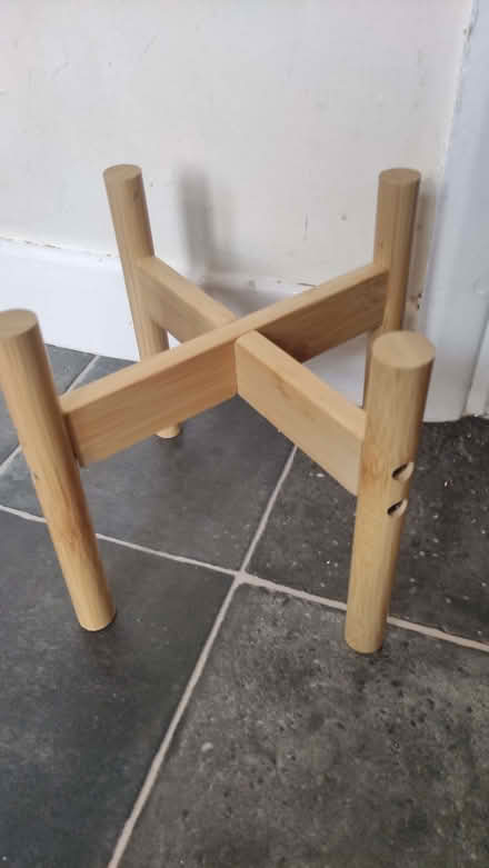 Photo of free Wooden plant pot holder (Chislehurst BR7) #1