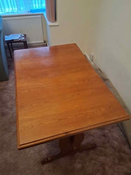 Photo of free Extendable dining table (Cheshunt EN8) #2
