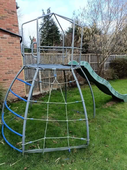 Photo of free Metal climbing frame (Welwyn Garden City) #3