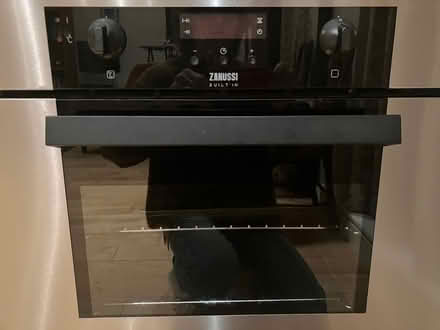 Photo of free Zanussi electric oven, old but clean and working fine (Wargrave RG10) #1