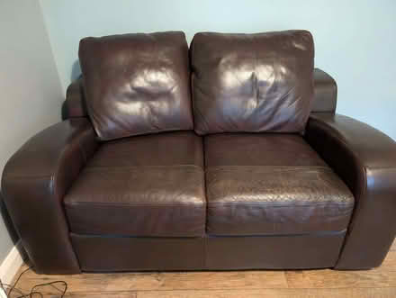 Photo of free 3 seater and 2 seater (Woodley RG6) #3