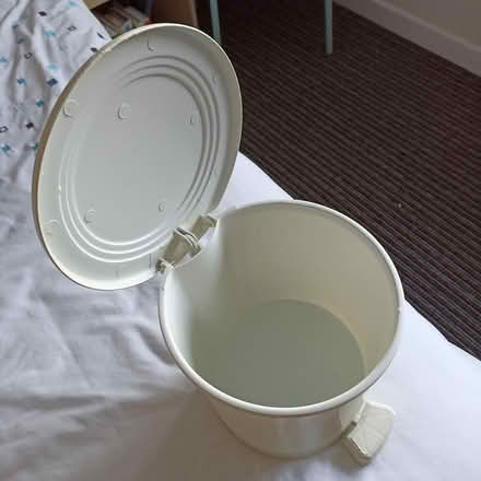 Photo of free Small pedal bin (Fulwood PR2) #2