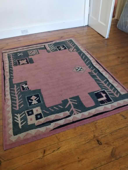 Photo of free Rug (Annandale St EH7) #1