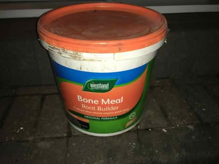 Photo of free Plant pots, bonemeal, watering can, car kit, mud guards (Kenton NE3) #3