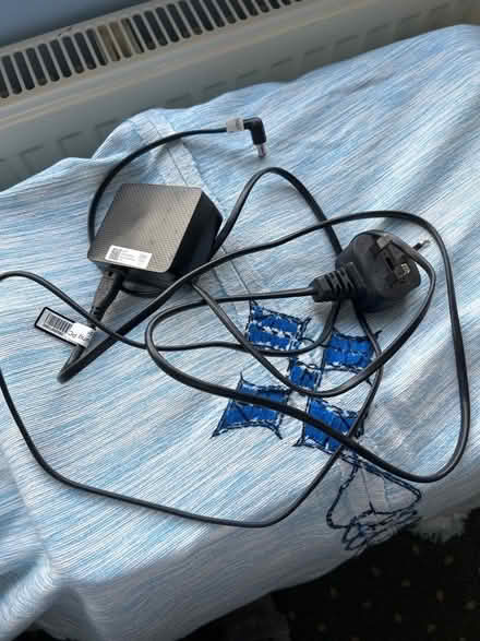 Photo of free Samsung 60cm monitor (Morley LS27) #4