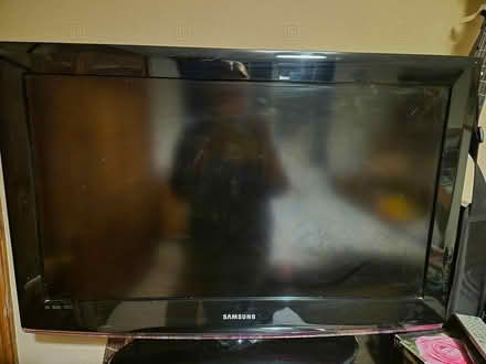 Photo of free 27" Samsung TV (Annscroft) #1