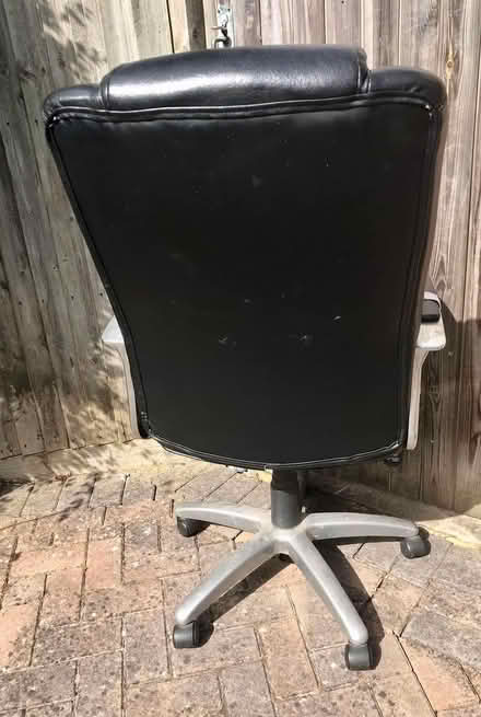 Photo of free Office Chair for repair (Bracknell RG12) #2